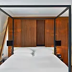 Le Metropolitan, Tour Eiffel, A Tribute Portfolio Hotel Paris