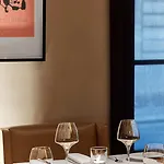 Le Metropolitan, Tour Eiffel, A Tribute Portfolio Hotel Paris