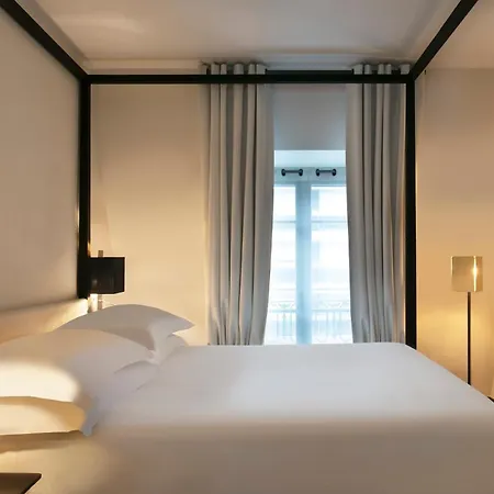 Le Metropolitan, Tour Eiffel, A Tribute Portfolio Hotell