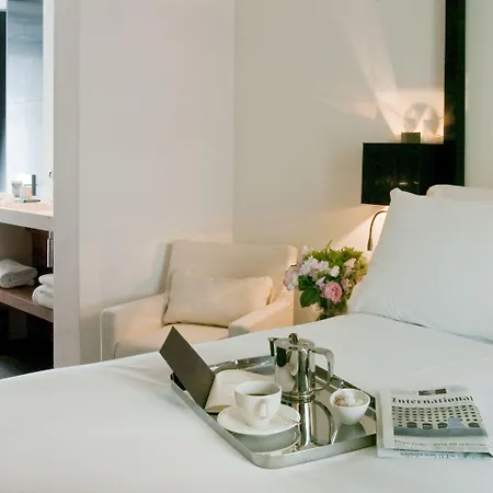 Le Metropolitan, Tour Eiffel, A Tribute Portfolio Hotell