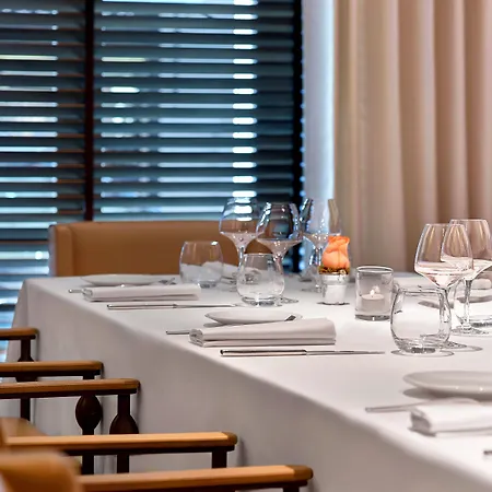 Le Metropolitan, Tour Eiffel, A Tribute Portfolio Hotel 5*