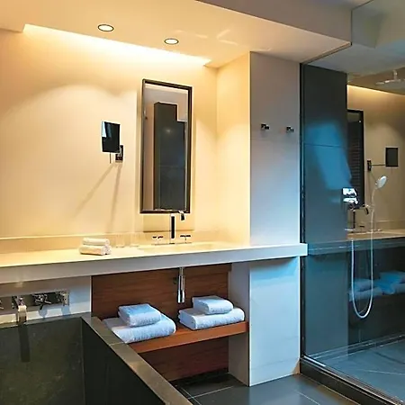 Le Metropolitan, Tour Eiffel, A Tribute Portfolio 4* Paris