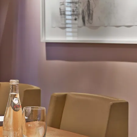 Le Metropolitan, Tour Eiffel, A Tribute Portfolio 4*