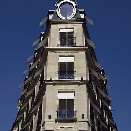 Le Metropolitan, Tour Eiffel, A Tribute Portfolio Παρίσι