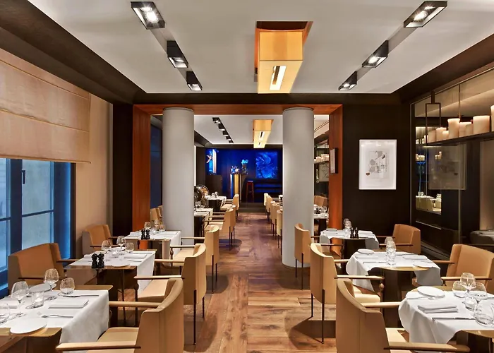 Отель Le Metropolitan, Tour Eiffel, A Tribute Portfolio