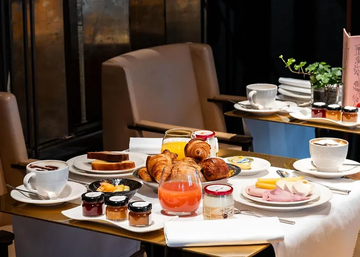 Le Metropolitan, Tour Eiffel, A Tribute Portfolio 4* Париж