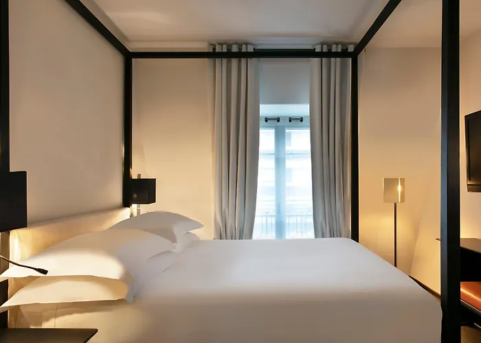 Le Metropolitan, Tour Eiffel, A Tribute Portfolio Отель Париж