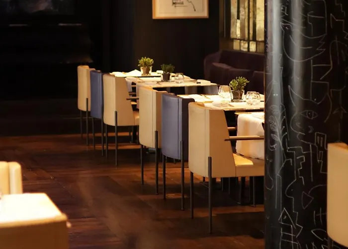 Le Metropolitan, Tour Eiffel, A Tribute Portfolio 4*