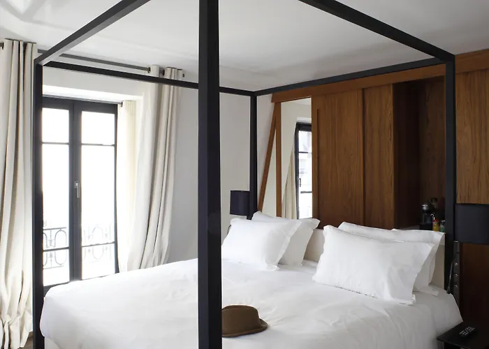 Le Metropolitan, Tour Eiffel, A Tribute Portfolio 4*