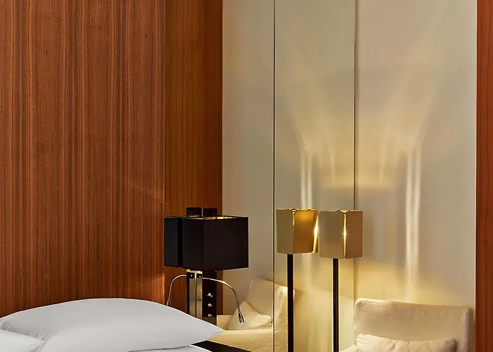 Le Metropolitan, Tour Eiffel, A Tribute Portfolio Отель 4*