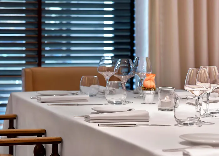 Le Metropolitan, Tour Eiffel, A Tribute Portfolio Отель 4*