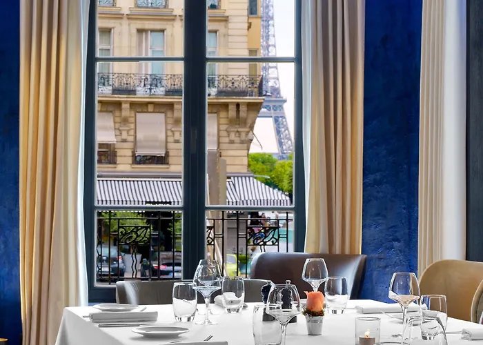 Le Metropolitan, Tour Eiffel, A Tribute Portfolio Отель Париж