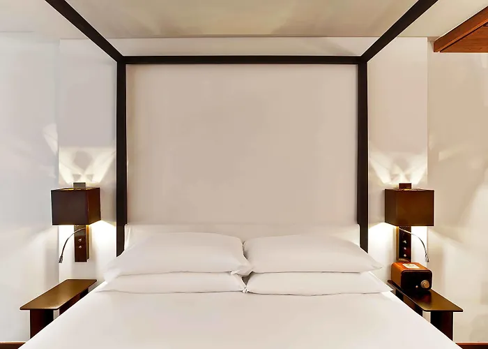 Le Metropolitan, Tour Eiffel, A Tribute Portfolio Otel 4*